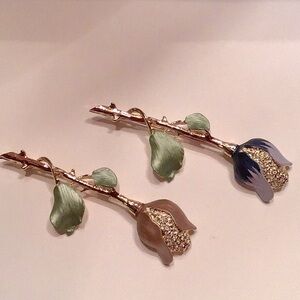 New 2 Rose pin set,Goldtone w/enamel finish & clear crystals. 3 7/8”L x 1”W